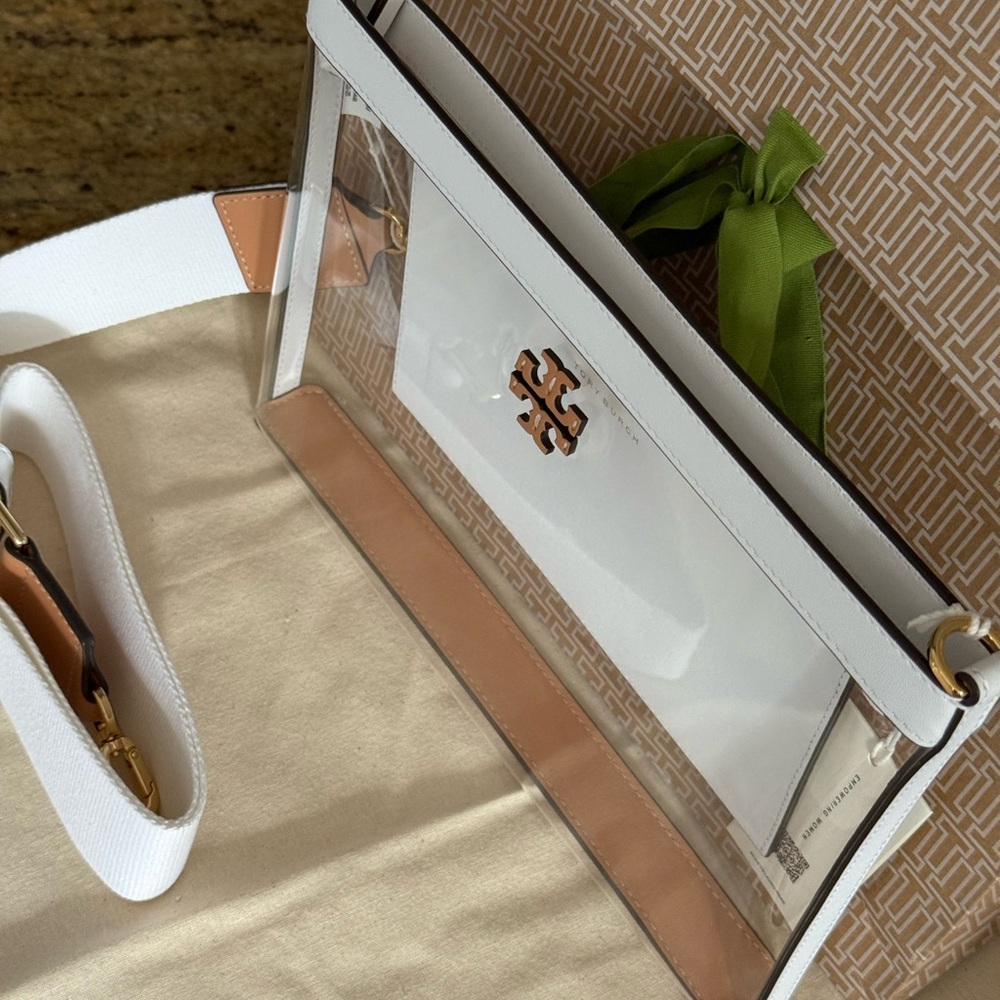 New Tory Burch BLAKE CLEAR SWINGPACK CLEAR / OPTIC WHITE - Picture 6 of 10